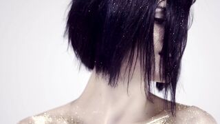 Naked Art ❥ Golden Lady