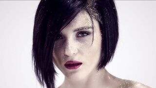 Naked Art ❥ Golden Lady