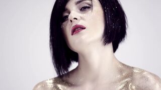 Naked Art ❥ Golden Lady