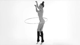 Nude on Stage  ❣️ The Cicles