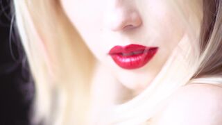 Nudity Art ☉ Glamour Lady on Sofa