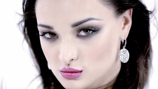 Art Naked Videoshoot ❥  Chilly Lady