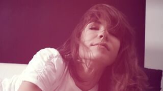 Topless on Stage ❤️ Room Full Frontal Cutie