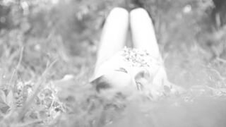 Nudity on Stage ❤️ Close Your Eyes