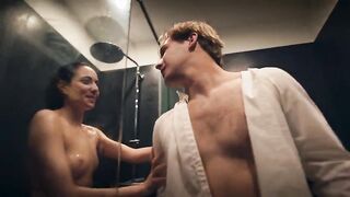 Bathroom Sex Episode Eva Indenbaum nude - Struny s02e01 (2024)