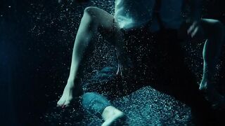 Wiktoria Supryn nude, Karolina Kominek hot, Anna Karczmarczyk sexy - Zatoka szpiegów s01e05-08 (2024) hot scenes