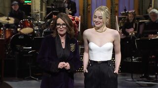 Chloe Fineman sexy, Sarah Sherman nude, Punkie Johnson hot, Chloe Troast, Emma Stone sexy - Saturday Night Live s49e06 (2024) Hot Celebs Scenes