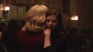 Thomasin McKenzie sexy, Anne Hathaway hot - Eileen (2023)