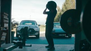 Julia Piaton sexy - Garder Ton Nom (2023)