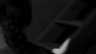 Gór Nagy Mária topless - Csend és kiáltás (1968) Classic Nude Movie Scene