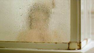 Lucile Krier topless - Lea’s Sundays(2011) Nude Scene