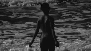 Luiza Maranhao naked - The Turning Wind (1962) Retro Nude Scene