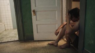 Dylan Gelula sexy - Mirage (2022) hot scenes