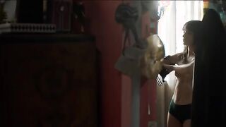 Carlotta Antonelli nude- Bangla - La serie s01e04 (2022) topless scene