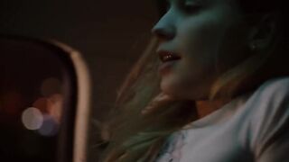 Magdalena Wieczorek sexy - Zadra (2022)