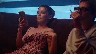 Magdalena Wieczorek sexy - Zadra (2022)