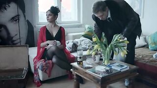 Alina Levshin, Pegah Ferydoni sexy - Stand Up (2021) hot movie scenes