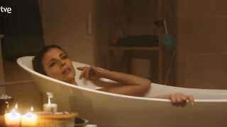 Maribel Verdú hot. Ana Tramel. El juego s01e01-05 (2021). Bathroom Nude Scene
