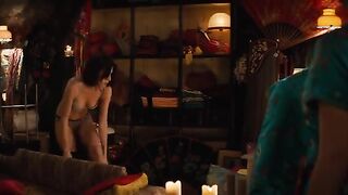 Roser Tapias sexy, Paula Malia, Julia Lara sexy - L'última nit del karaoke s01 (2021) Hot TV Show scenes