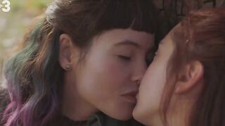 Dèlia Brufau nude, Mireia Oriol nude, Asia Ortega nude. Les de l'hoquei (2020) Sex and Hot Episodes from TV Show (Season 02)