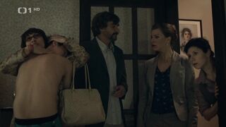 Simona Vavrušová, Soňa Tichá topless. Čtvrtá hvězda s01e11 (2014)