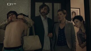 Simona Vavrušová, Soňa Tichá topless. Čtvrtá hvězda s01e11 (2014)