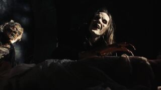 Denice Duff topless, Melanie Shatner nude. Bloodstone Subspecies II (1993). Nudity Horror Scene