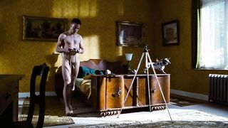 Carice van Houten nude, Eva Van der Gucht nude. AmnesiA (2001)