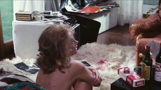 Sybil Danning, Barbara Bouchet nude. La dama rossa uccide sette volte (1972) Classic Nudity scene