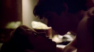 Young Hollywood Celebrity Nude. Jamie Lee Curtis topless, Jennifer Jason Leigh hot. Grandview, U.S.A. (1984) Classic Nudity Scenes