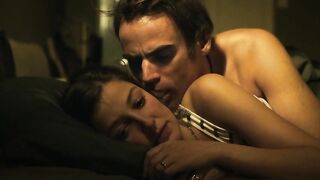 Alexandra Maria Lara nude, Carol Schuler nackte - Nachtlärm (2012)