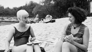 Britta Dirks nude, Sandra Borgmann hot - Oi! Warning (1999) Sex Scenes