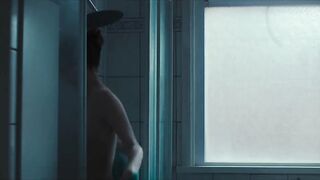 Bérangère McNeese hot. Marée Haute (2023) Short Scene