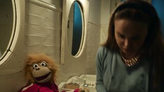 Géraldine Lapalus hot - Jeff Panacloc À la poursuite de Jean-Marc (2023) Funny Hot Scene