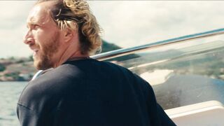 Agnès Croutelle sexy, Alice Taglioni, Stéfi Celma. Hot Kiss Scene. Nice Girls (2024)