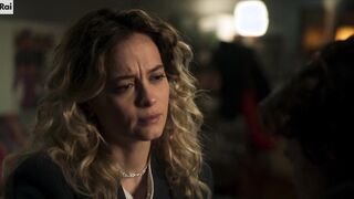 Ambra Angiolini nude. Sempre al tuo fianco (2024) Season 01