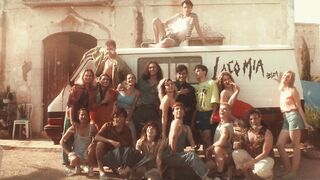 Blanca Suárez nude - Disco, Ibiza, Locomía (2024) nudity scene