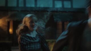 Jennifer Ingrum sexy - Monsters s02e06 (2024) hot scene