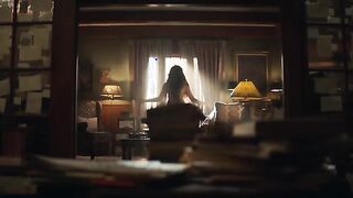 Kathryn Hahn nude - Agatha All Along s01e01 (2024) hot scene