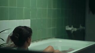 Rachel Perrin nude - Juste Un Instant (2024) erotic scene