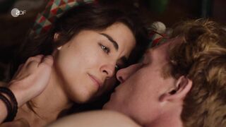 Silvana Damm sexy - Inga Lindström s21e03 (2024) caught fappenig scene