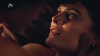 Anna Schimrigk sexy, Eva Luca Klemmt, Karmela Shako hot - BFF - Best Family Forever s01 (2024)