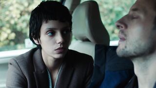 Noée Abita nude. First Case (2023). Sex movie scene