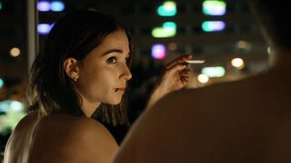 Cosima Henman nude - Extraklasse 2+ (2021)