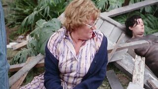 Genevieve Lemon - Sweetie (1989) sexy episode