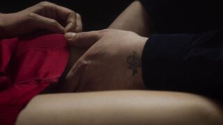 Laetitia Casta, Coralie Russier - Le bonheur est pour demain (2023) nudity scenes