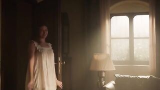 Úrsula Corberó sexy - The Day of the Jackal s01e01-02 (2024) hot celebrity scene