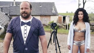 Sabrina Ouazani nude - Les Folies Fermières (2022)