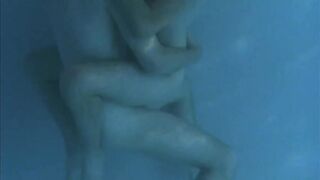 Justine Bateman nude, Sarah Deakins naked, Karen Holness nude, Felicity Huffman nude - Out of Order (2003) Classic Sex Scenes