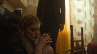 Karina Alexandrova topless - Autsors s01e04 (2025)